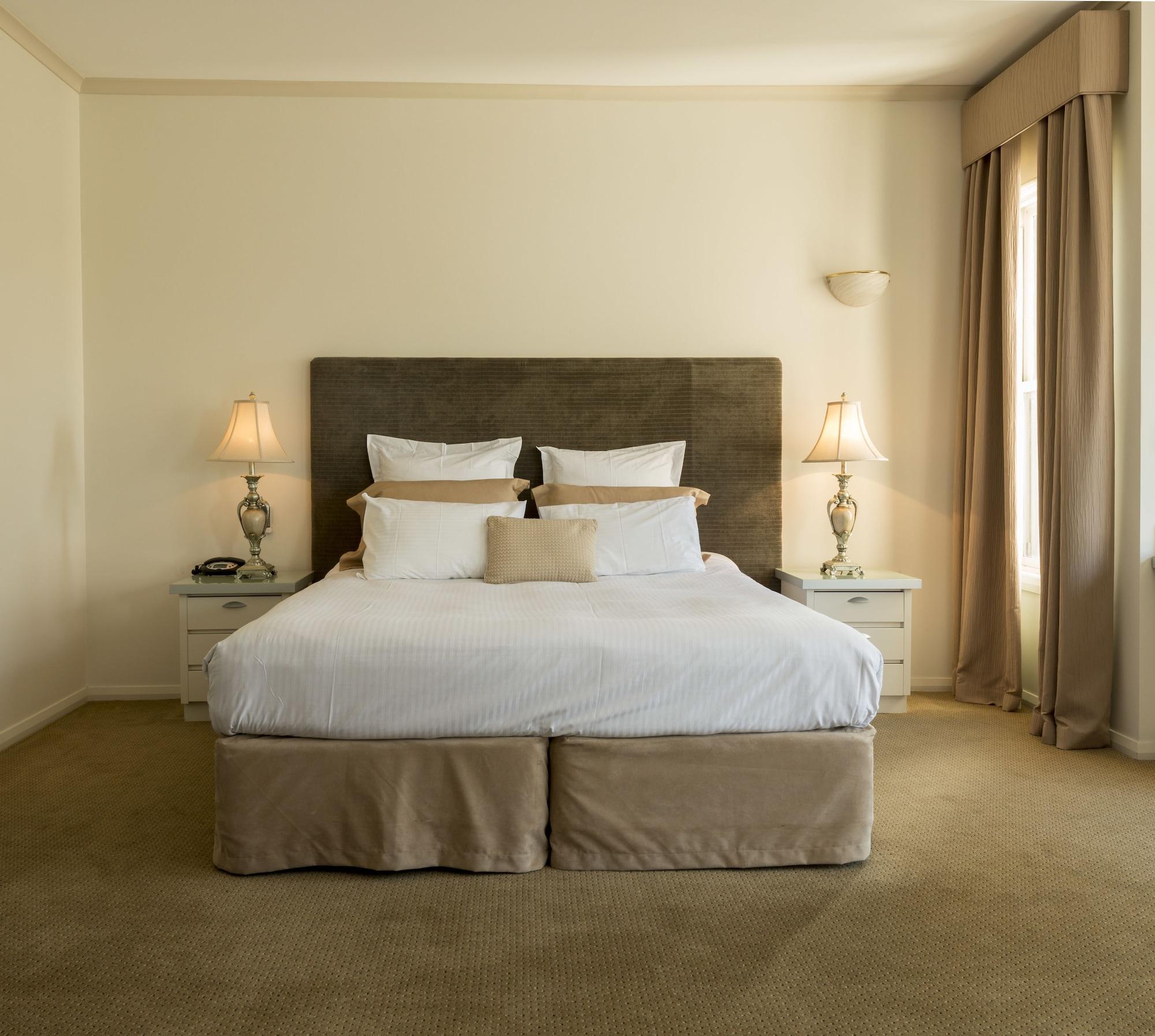 Beau Monde International Hotel Doncaster East Екстериор снимка