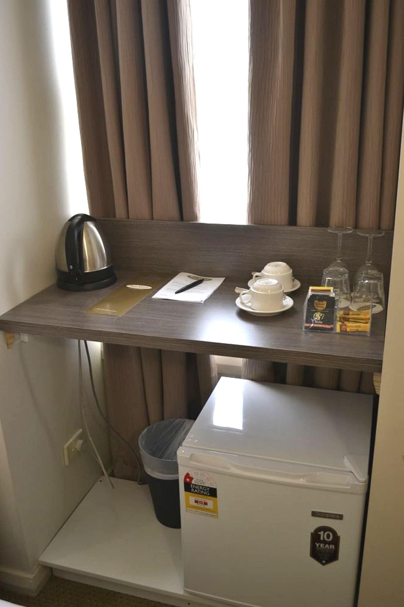 Beau Monde International Hotel Doncaster East Екстериор снимка