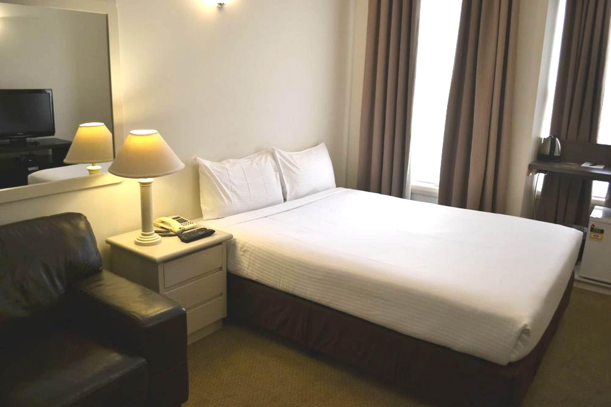Beau Monde International Hotel Doncaster East Екстериор снимка