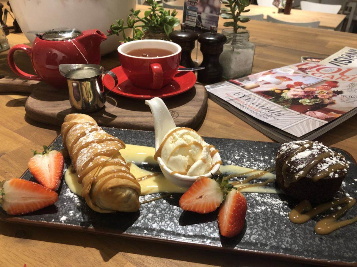 Beau Monde International Hotel Doncaster East Екстериор снимка
